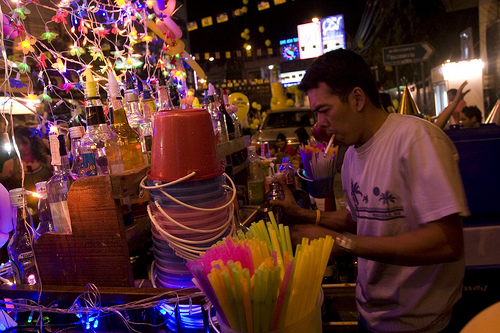 bangkok street bar photo