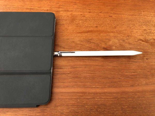Oittm Apple Pencil charging stand - 1