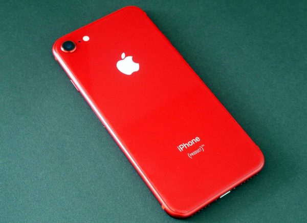 iPhone 8 (PRODUCT)RED - 2