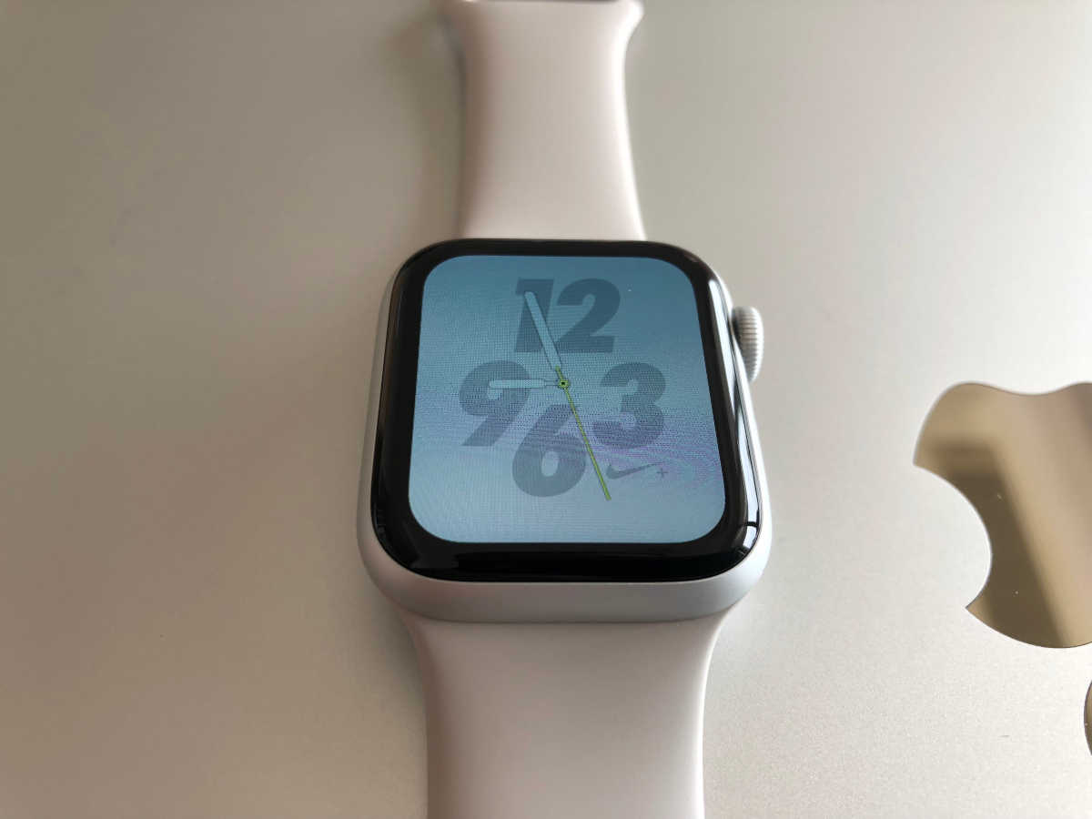 Apple Watch Series 4 - 3