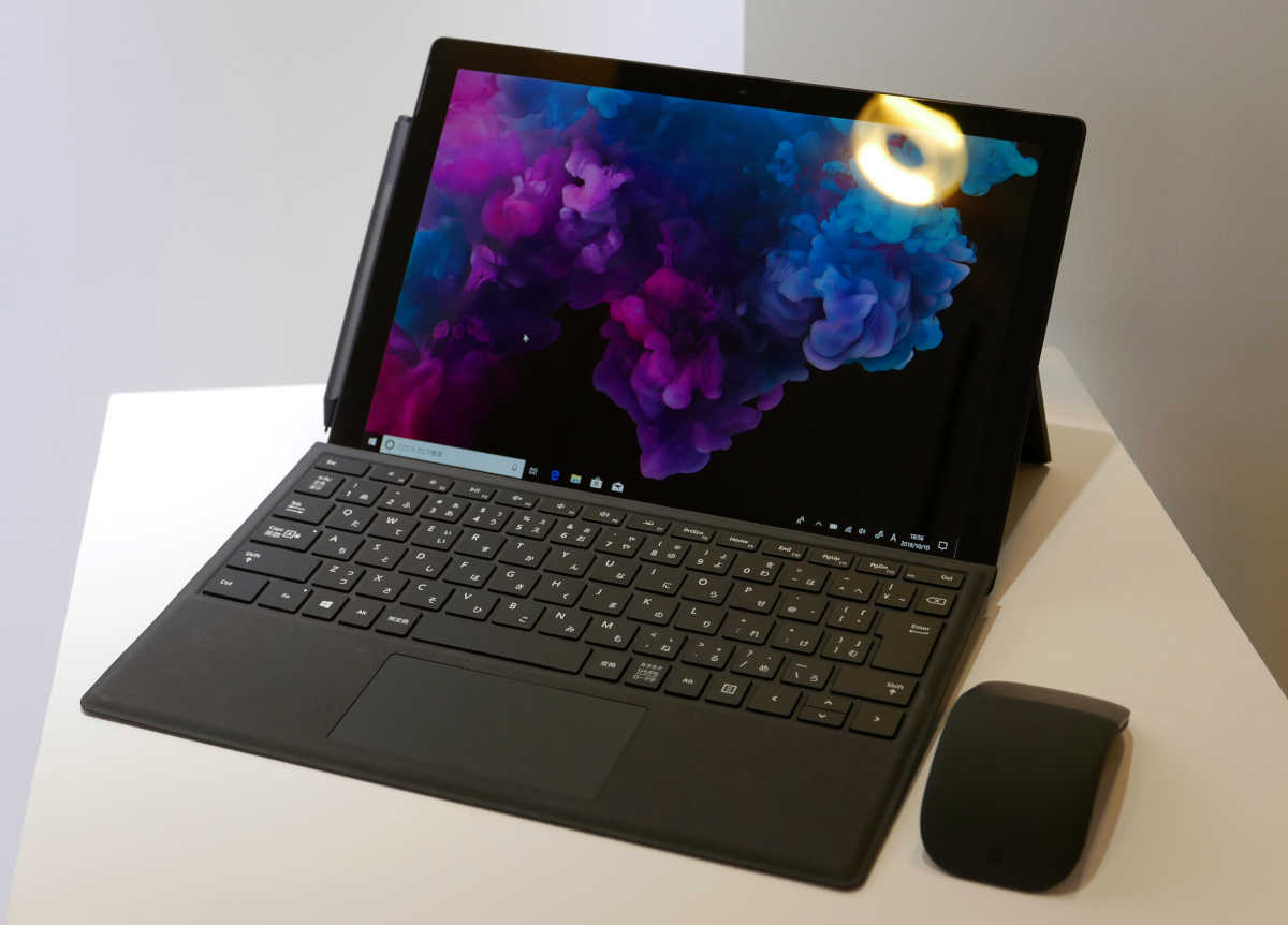 Surface 2018 - 10
