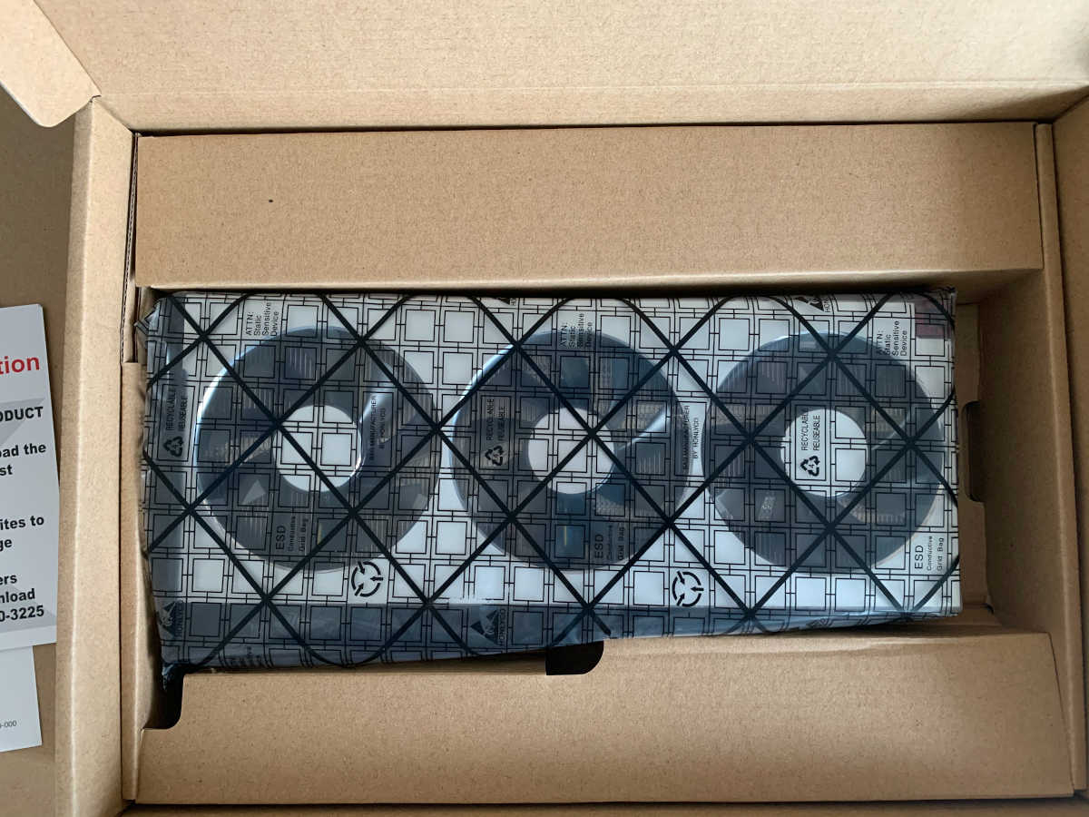 A4-SFX with RADEON VII - 1